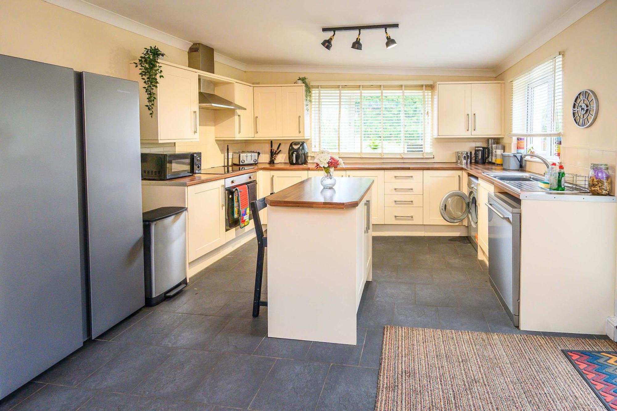 Llareggub Amazing House In Afan Forest With Breath-Taking Views By Staystaycations Port Talbot Εξωτερικό φωτογραφία
