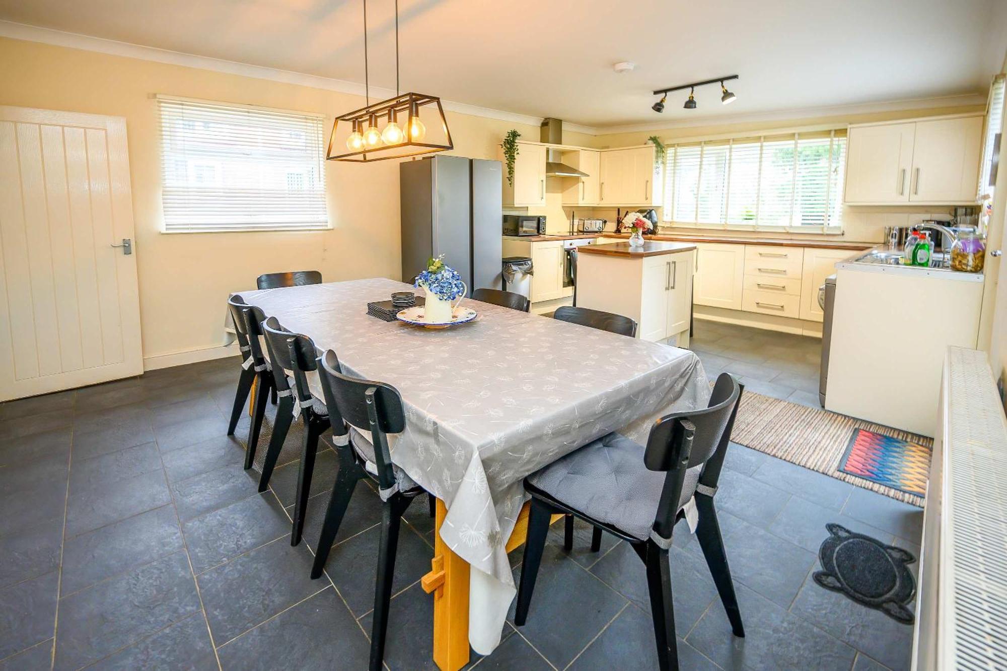 Llareggub Amazing House In Afan Forest With Breath-Taking Views By Staystaycations Port Talbot Εξωτερικό φωτογραφία